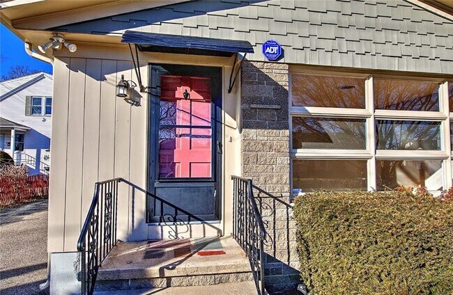 Photo - 78 Devonshire St