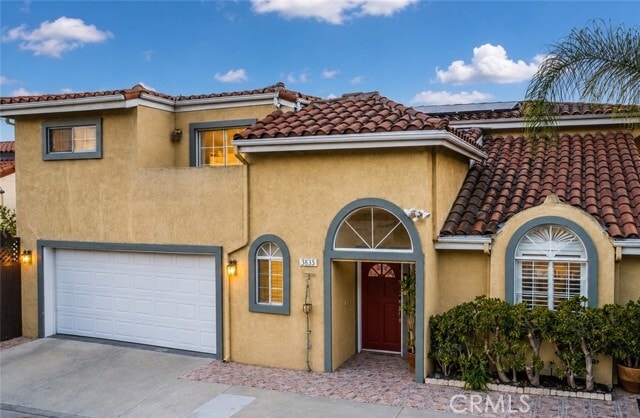Building Photo - 3863 Cazador St