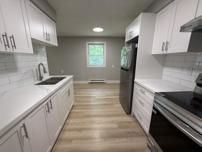 Photo - 98 Forest St Unit 103
