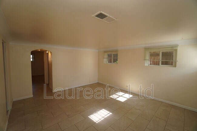 Photo - 1983 S Grant St