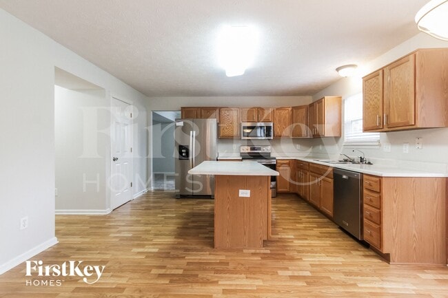 Photo - 6262 Saddletree Dr