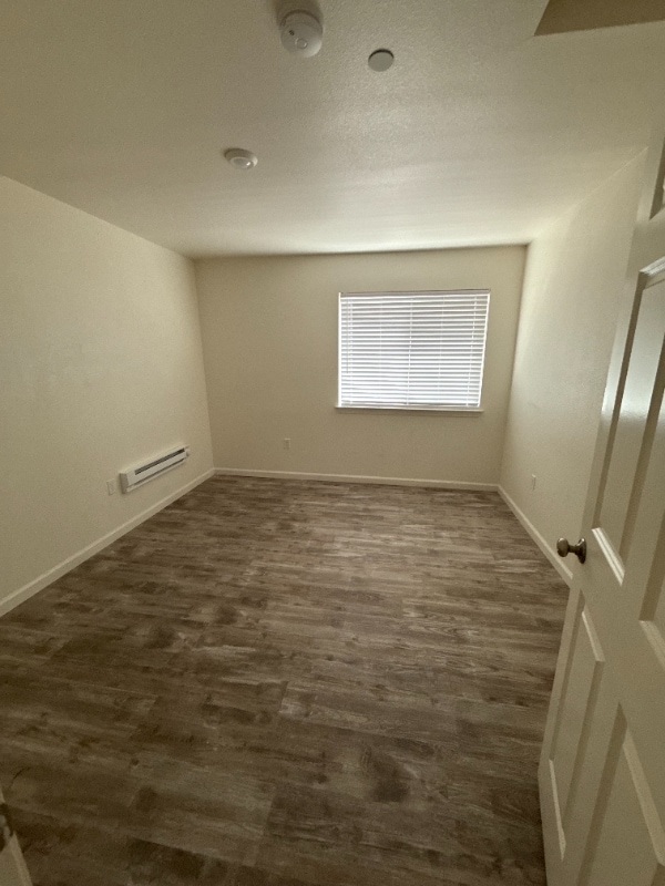 Photo - 391 S Sanderson Way Unit 4