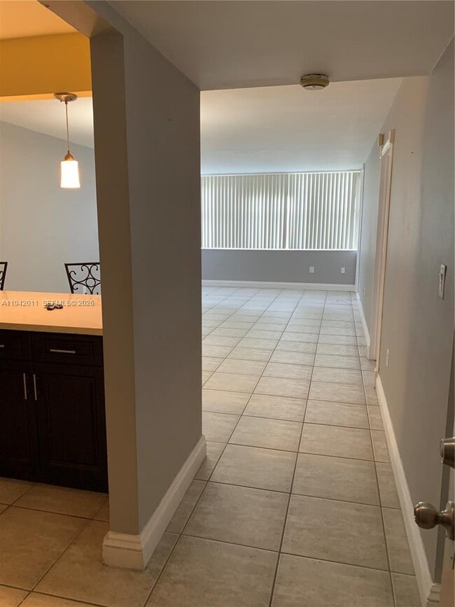 Photo - 1200 NE Miami Gardens Dr Unit 718W