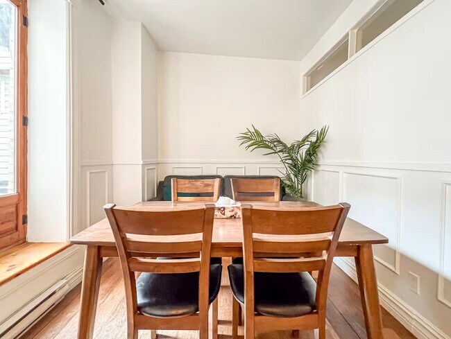 Photo - 3560 Rue De Bullion Unit 3560