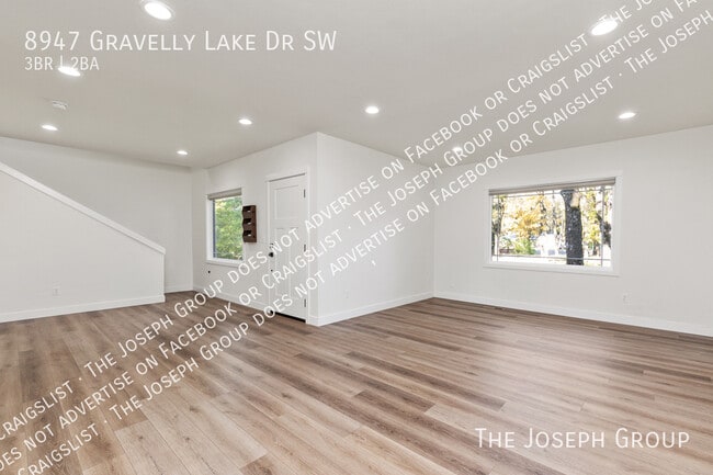 Photo - 8947 Gravelly Lake Dr SW