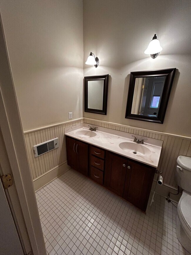 Photo - Great 2 Bedroom Downtown