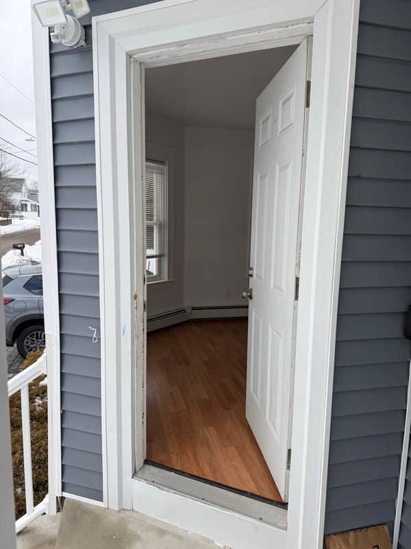 Photo - 82 Carpenter St