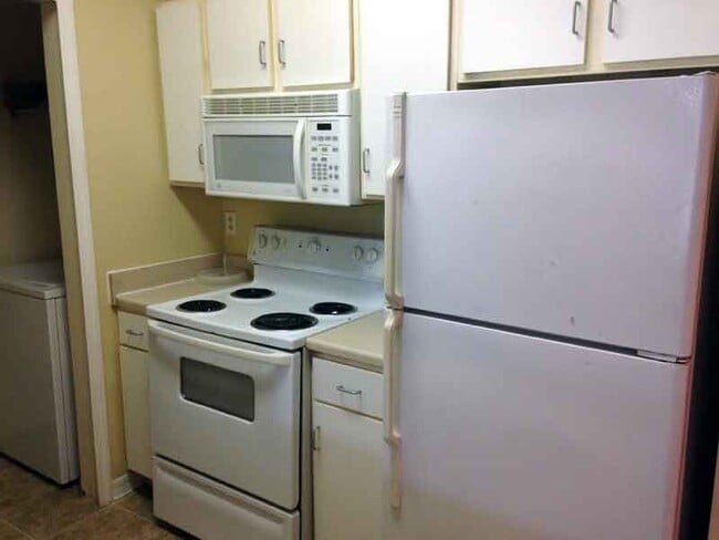 Photo - 2010 E Palm Ave Unidad 15208