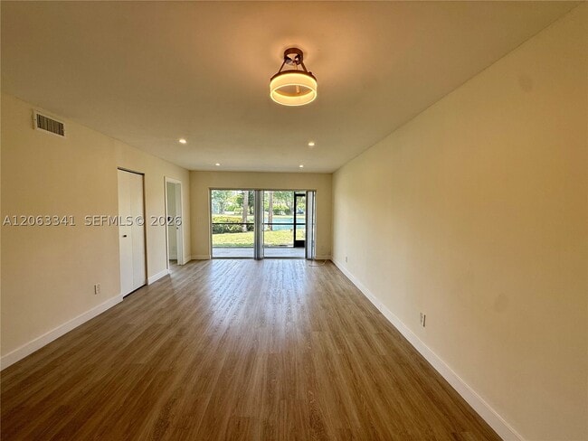 Photo - 108 Waterway Dr S Unit 108