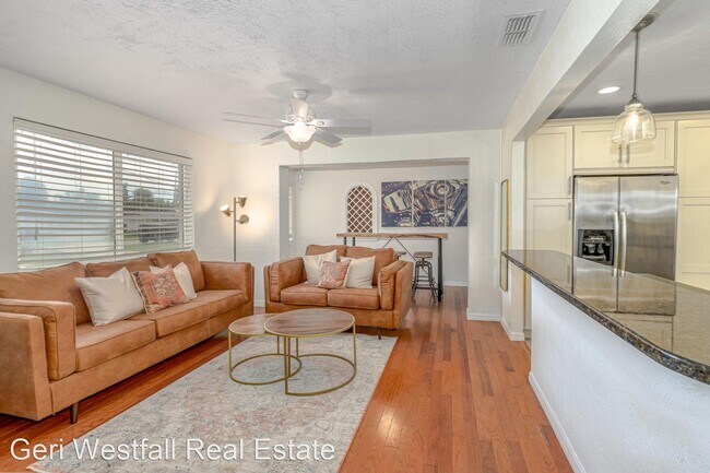 Photo - 4 br, 2.5 bath House - 486 Cedar St.