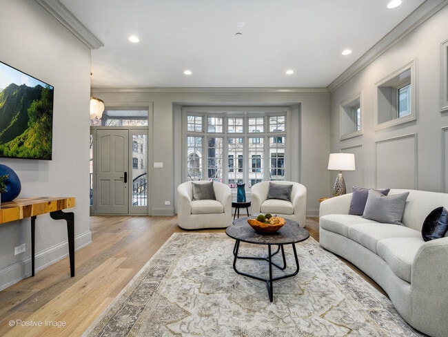 Photo - 1143 W Montana St Casa