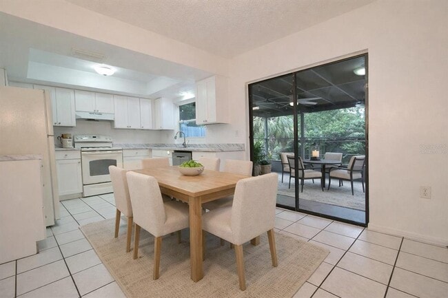 Photo - 5416 Desoto Pl