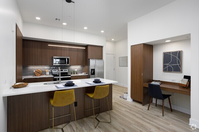 2BR, 2BA - 962SF