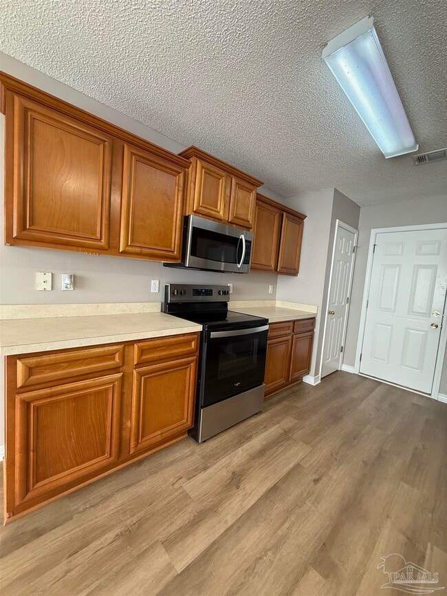 Photo - 8743 Faye Ct