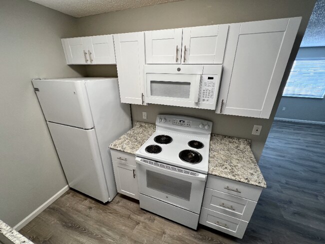 Photo - 221 Jessup St Unit 7