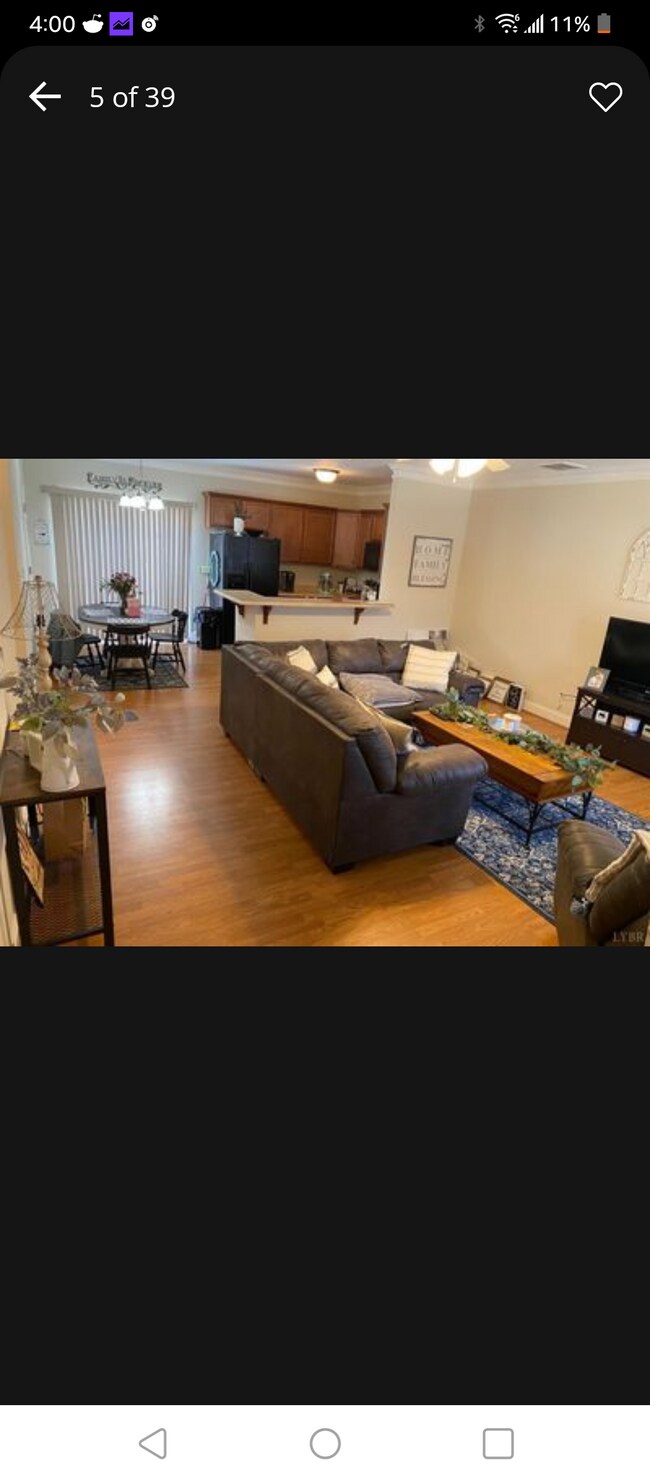 Photo - 1002 Enterprise Dr