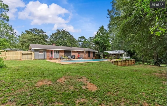 Photo - 102 Willow Dr