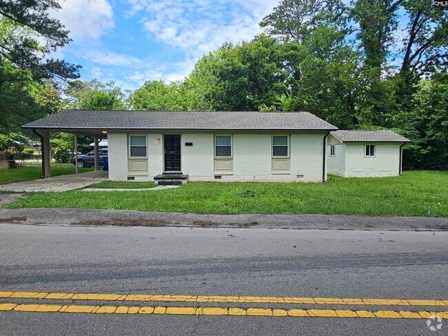 Building Photo - 3801 Water St Rental