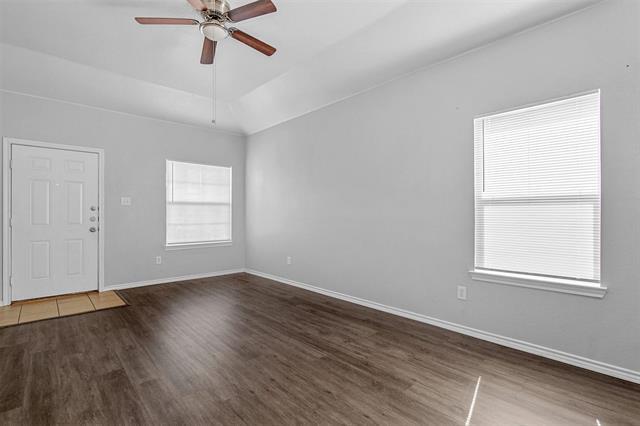 Photo - 827 Walnut St Townhome