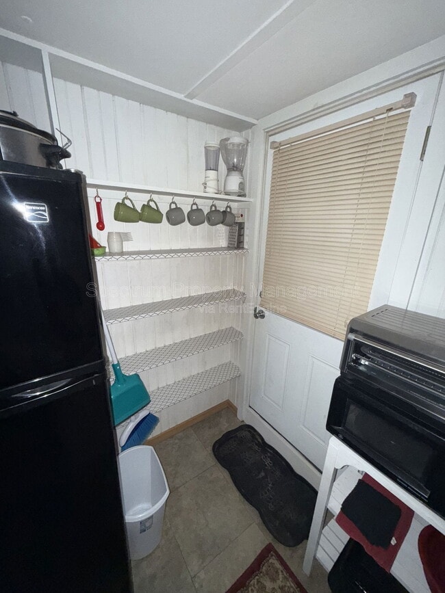 Photo - 115 Pinewoods Trail