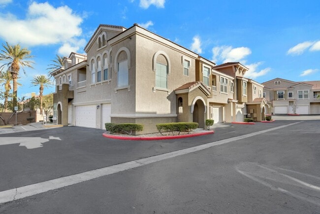Photo - Upgraded Townhouse in Summerlin
