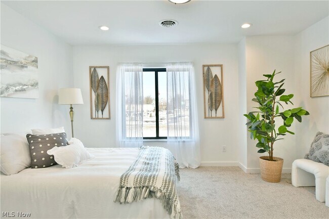 Photo - 6412 South Ave Condo Unit 4