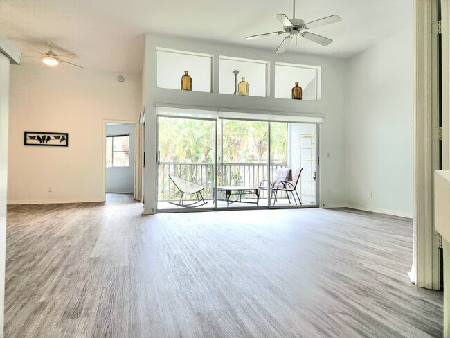 Photo - 2820 Citrus Lake Dr Unit 203