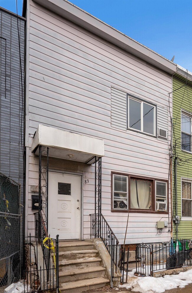 Building Photo - 83 Jordan Ave