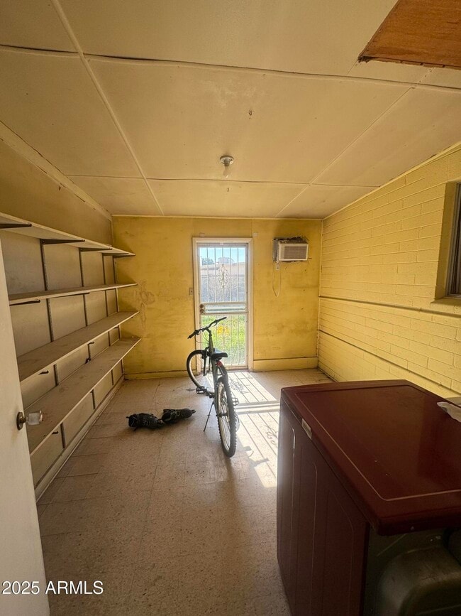 Photo - 3819 W Golden Ln