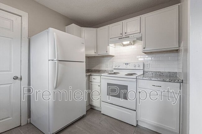 Photo - 5421 The Paseo