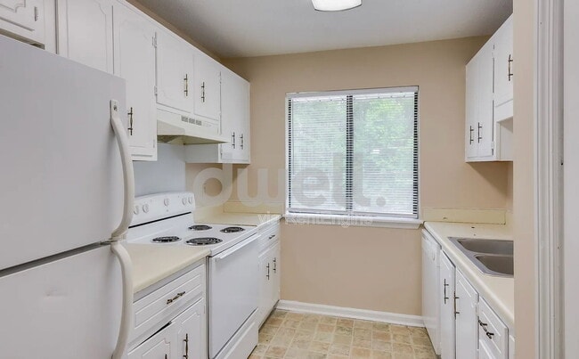 Photo - 3510 Woodlake Rd Unit C