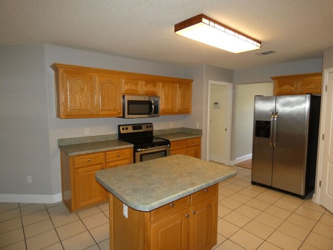 Photo - Charming 4-Bedroom Home With Sunroom