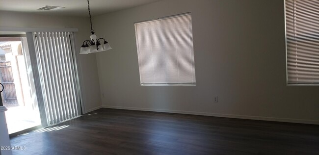 Photo - 1736 S Martingale Rd