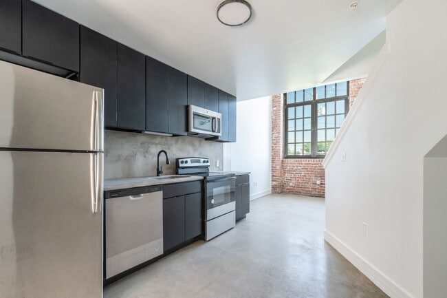 Photo - 3003 W Glenwood Ave Unit 8
