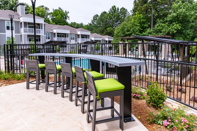 ???A stylish setting for downtime or get-togethers.