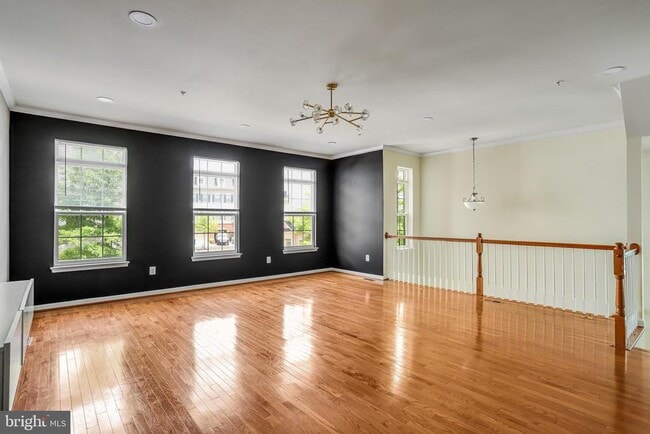 Photo - 23210 Roberts Tavern Dr