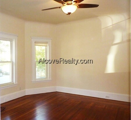 Photo - 39 Hall Ave Unidad 2