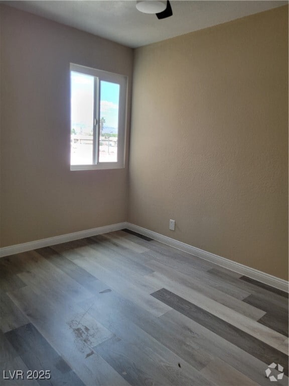 Building Photo - 3701 Thomas Ave Unit 04 Rental
