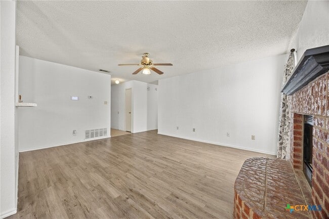 Photo - 2804 Cactus Dr