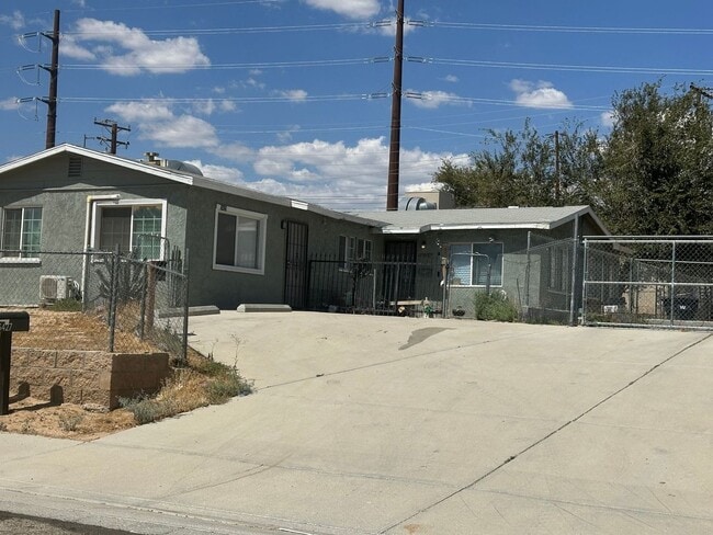 Photo - 3427 Arthur Ave Unit 3427