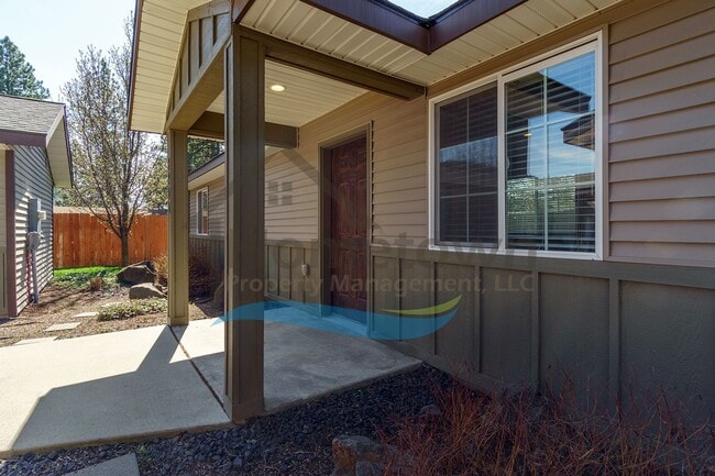 Photo - 2 Bedroom 1 Bath Home with Off-Street Parking Available in Coeur d'Alene!