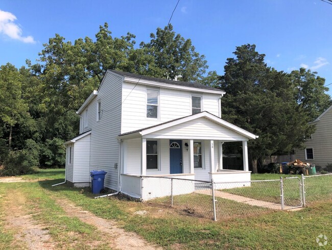 Building Photo - Glassboro - 3 Bedroom, 1 Bath Rental