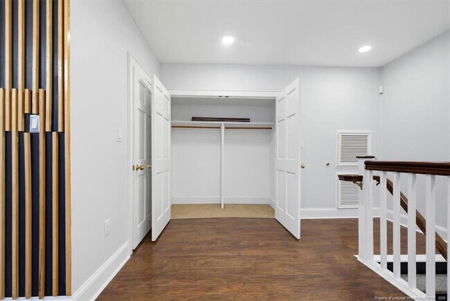 Photo - 123 Anderson St