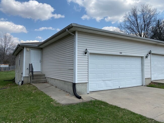 330-338 Sycamore - 330-338 Sycamore Apartment Unit 330