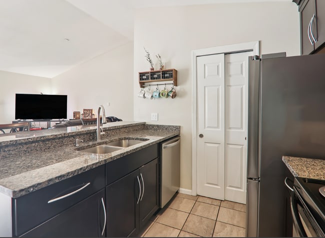 Photo - 1374 Cunat Ct