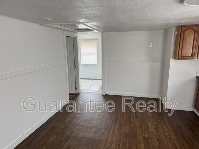 Photo - 39 28th St