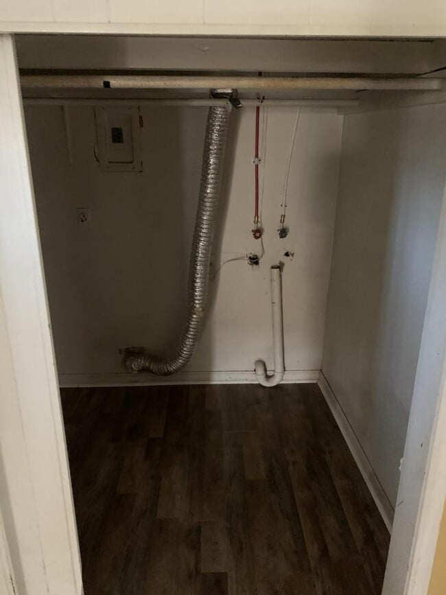 Photo - 1509 Meyers Pl