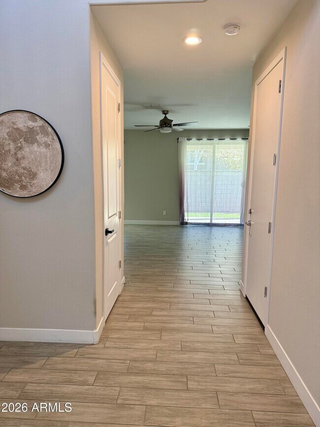 Photo - 1099 S Peden Dr