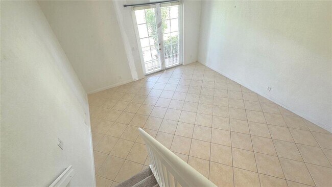 Photo - 4605 SW 75th Way