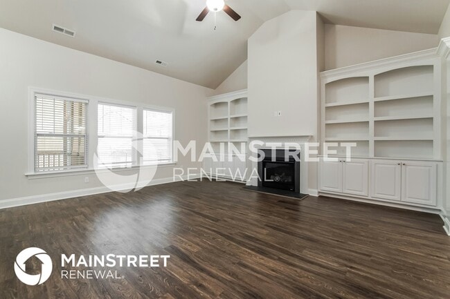 Photo - 115 Bowhill Dr